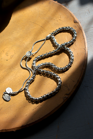 journey chain adjustable necklace