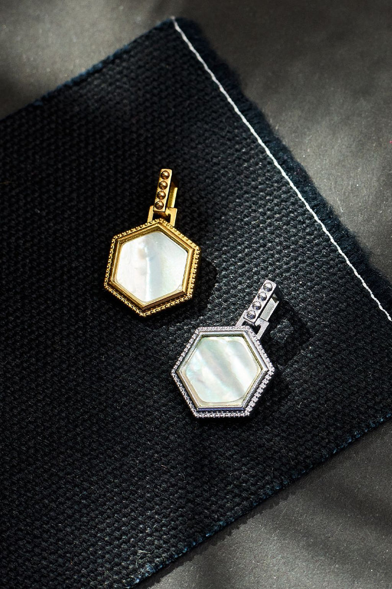 Secrets of the Deep Charm