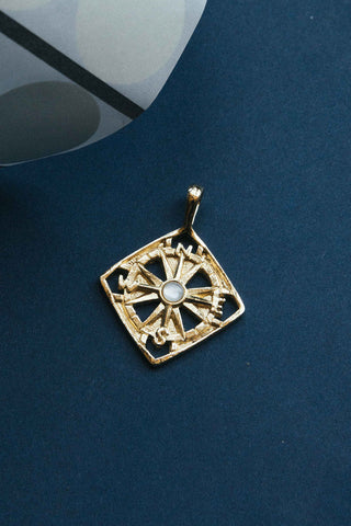 14kt gold compass necklace pendant mother of pearl stone	