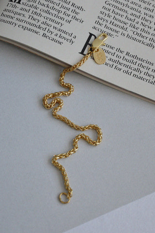 Good Things Are Coming Chain Bracelet