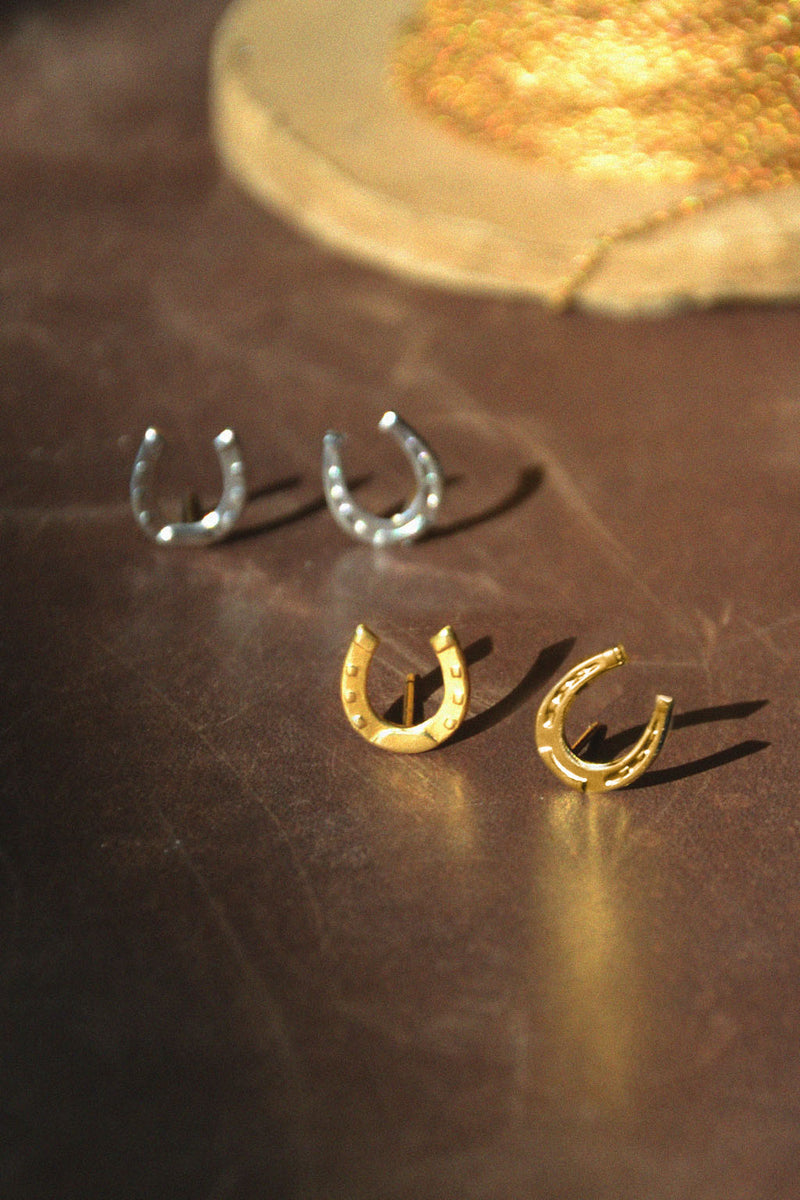 Ride ‘Em High Horseshoe Studs