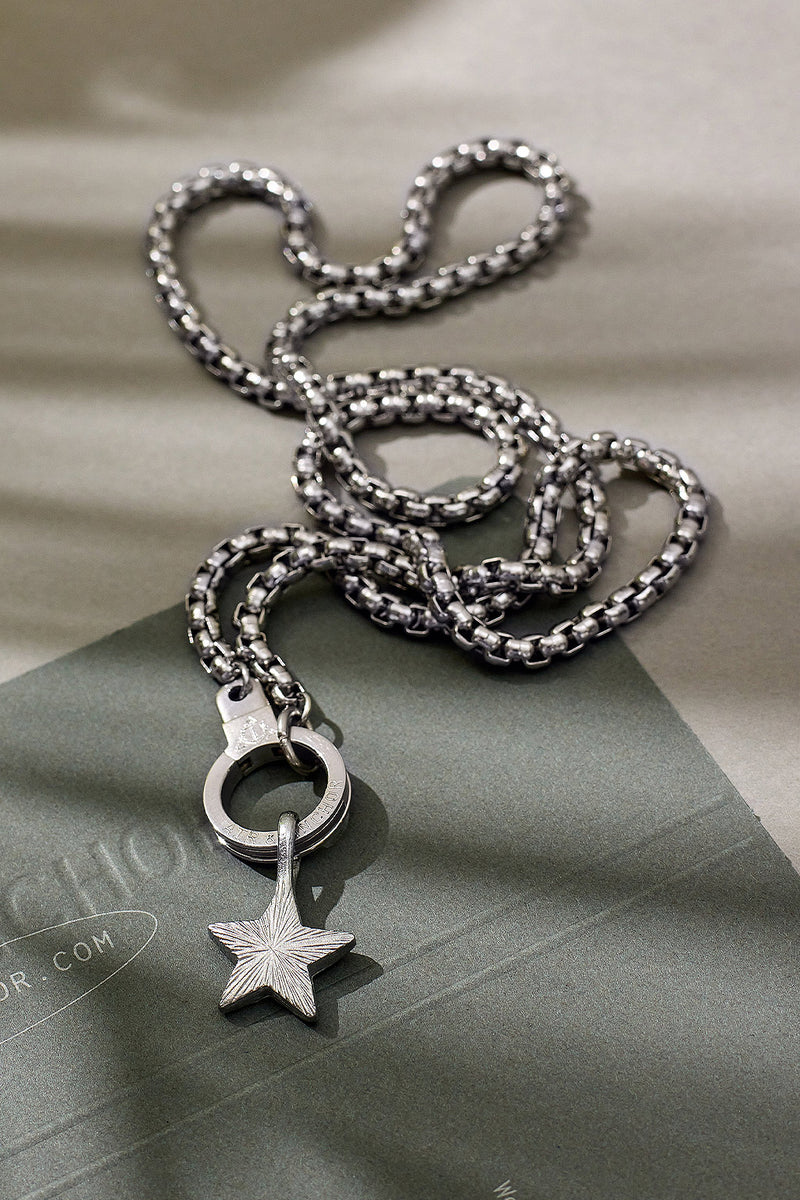 Left a Light On Necklace Set