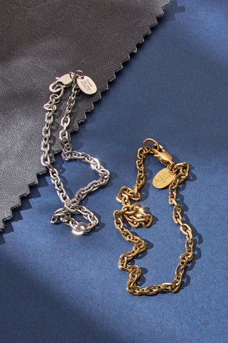 Linked Up Close Anklet