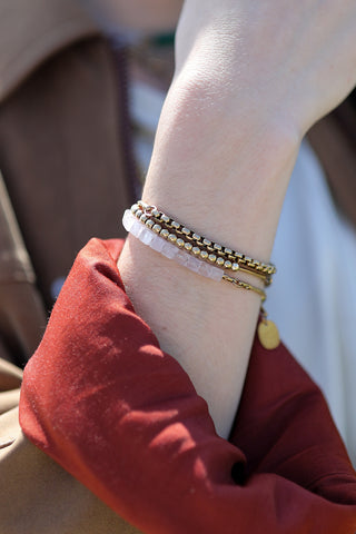 string theory adjustable bracelet with sodalite