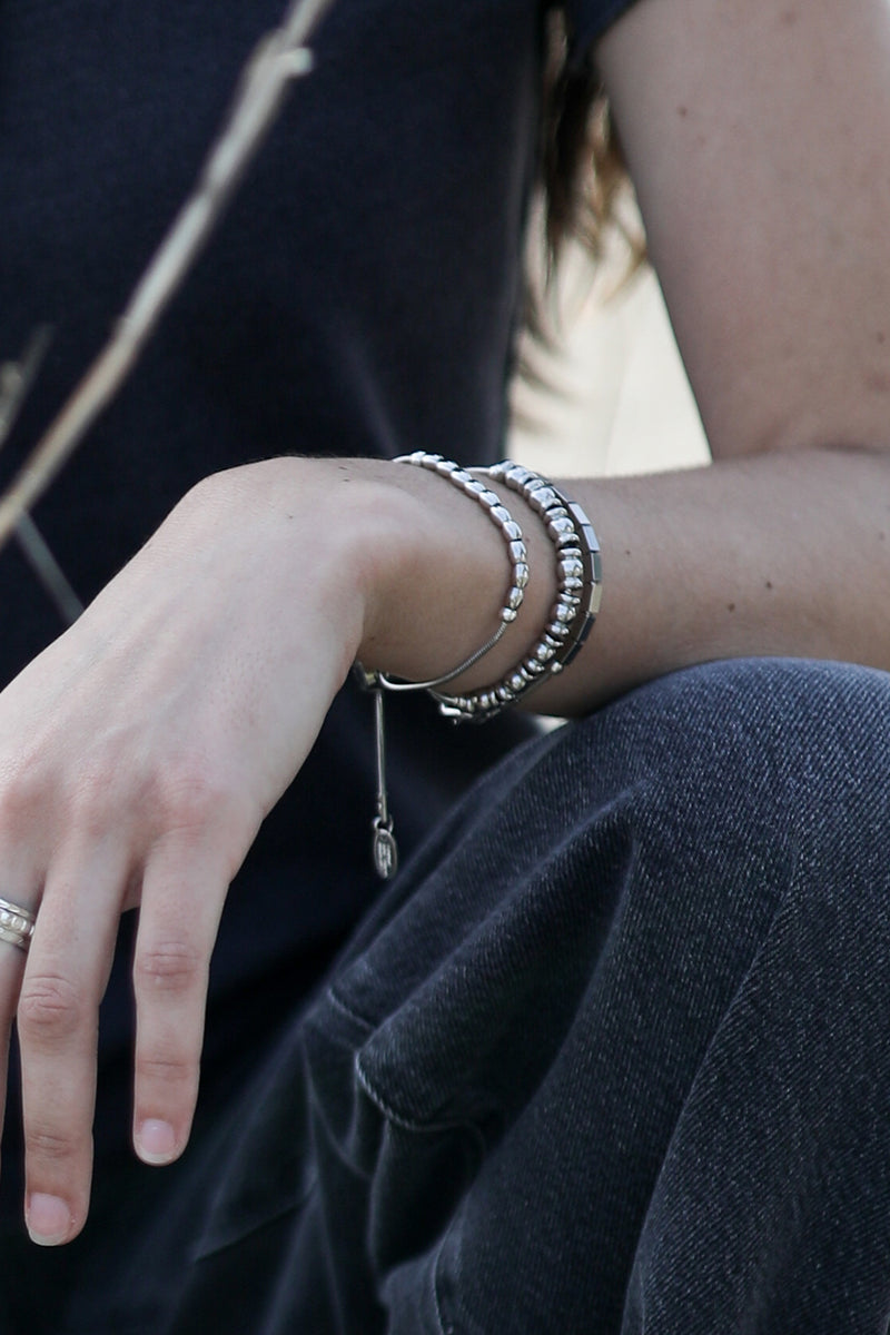 all strung up adjustable bracelet with mother of pearl