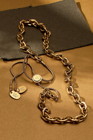 all linked up chain adjustable necklace