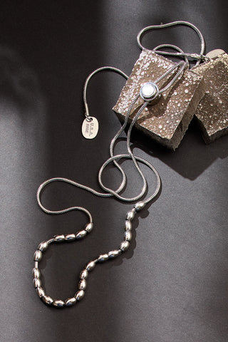 all strung up adjustable necklace with mother of pearl