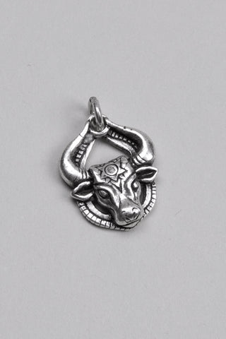 vintage silver charge ahead bull pendant