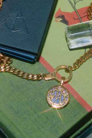 14kt gold capricorn zodiac pendant