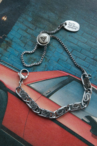 tarnish-proof stainless steel 8" chain adjustable bracelet	