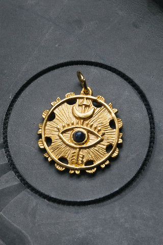 14kt gold eye of truth sodalite gemstone pendant	