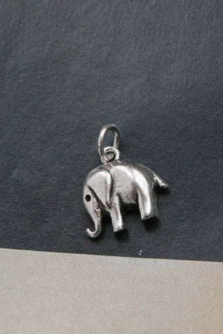 handcrafted vintage silver elephant pendant charm	